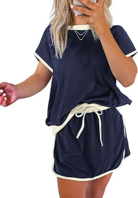 Women's color-blocked off-shoulder T-shirt and skirt set